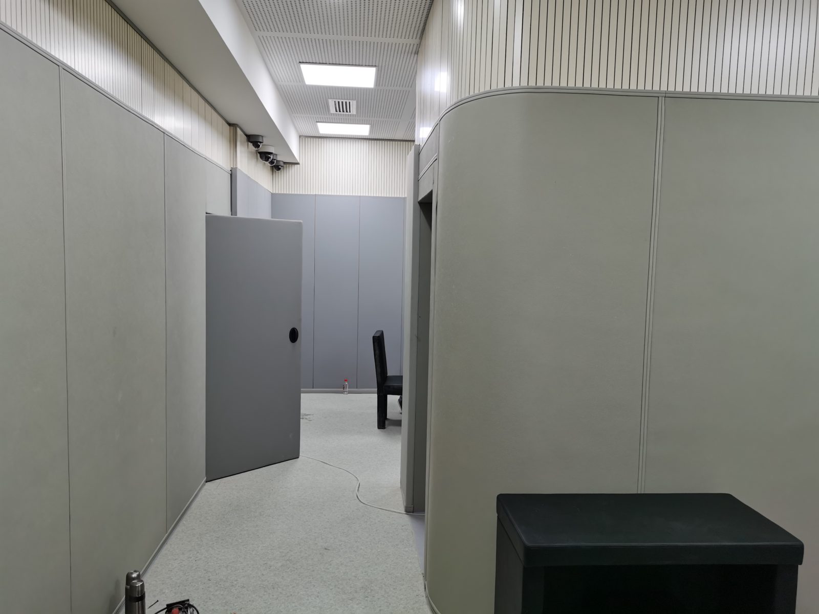 anti collision softpack sample room — acoustic panel photo